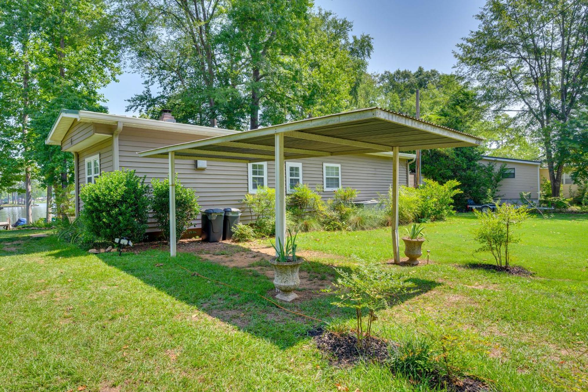 Lake Sinclair Crooked Creek Cottage With Fire Pit! Eatonton Exteriör bild